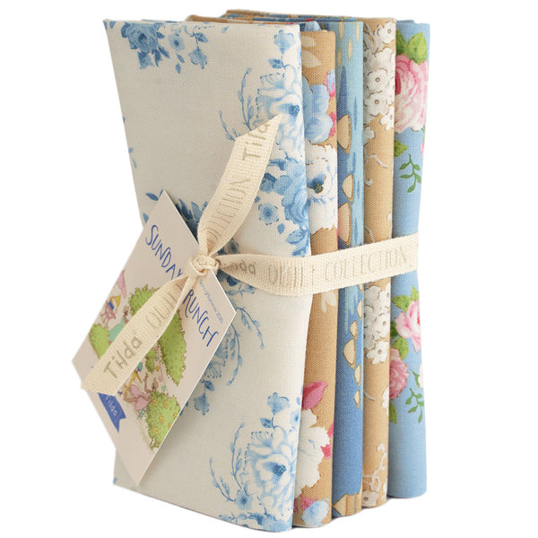 "Sunday Brunch"-  Tilda 5 piece Blue/Sand Fat Quarter Bundle